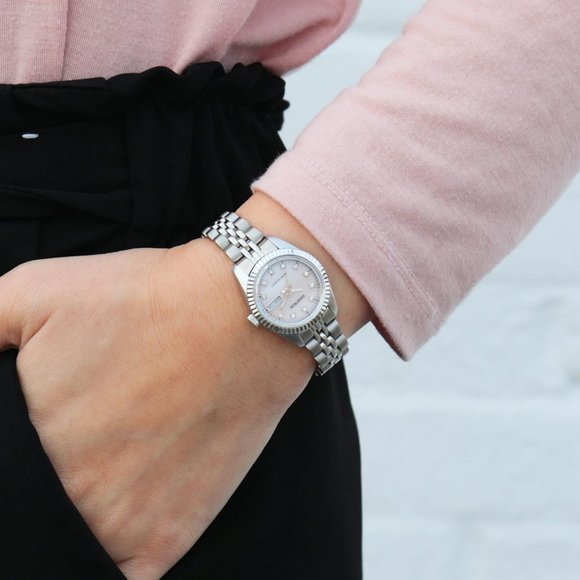 Women\'s Day Date Crystal Water Resistant Accented Dial Metal Bracelet Watch main image 5